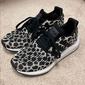 Women’s Adidas tennis shoes, worn ONCE- like new!